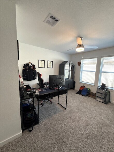 Building Photo - 31514 Avebury Lake Ln