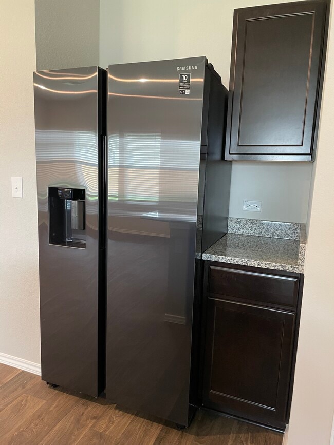 Building Photo - 15205 Upland Willow Rd