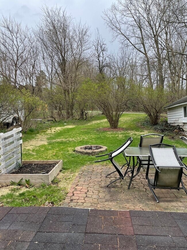 Building Photo - 1700 Riverside Ave