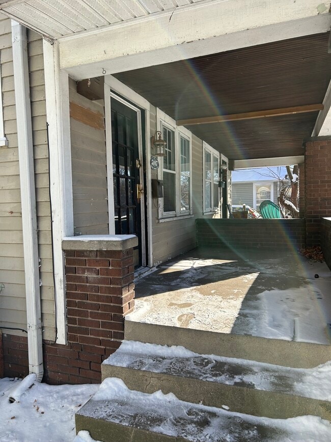 Building Photo - 5107 N College Ave