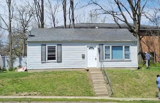 Primary Photo - 245 E Beechwood Ave