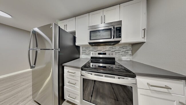 Building Photo - 1105 S Woodlawn St