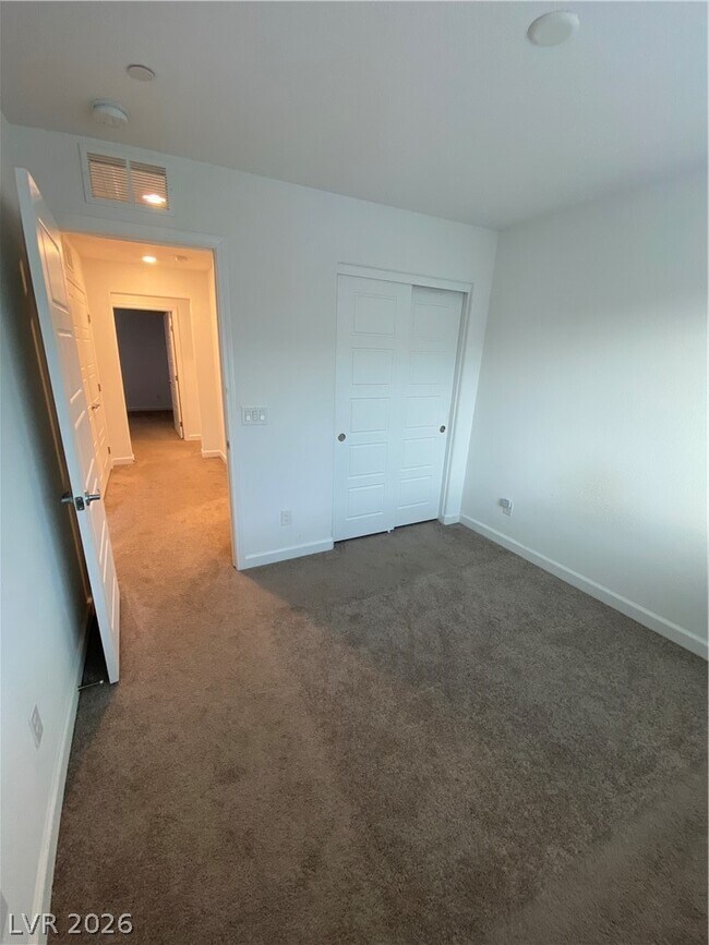 Building Photo - 3622 Hestia Ave