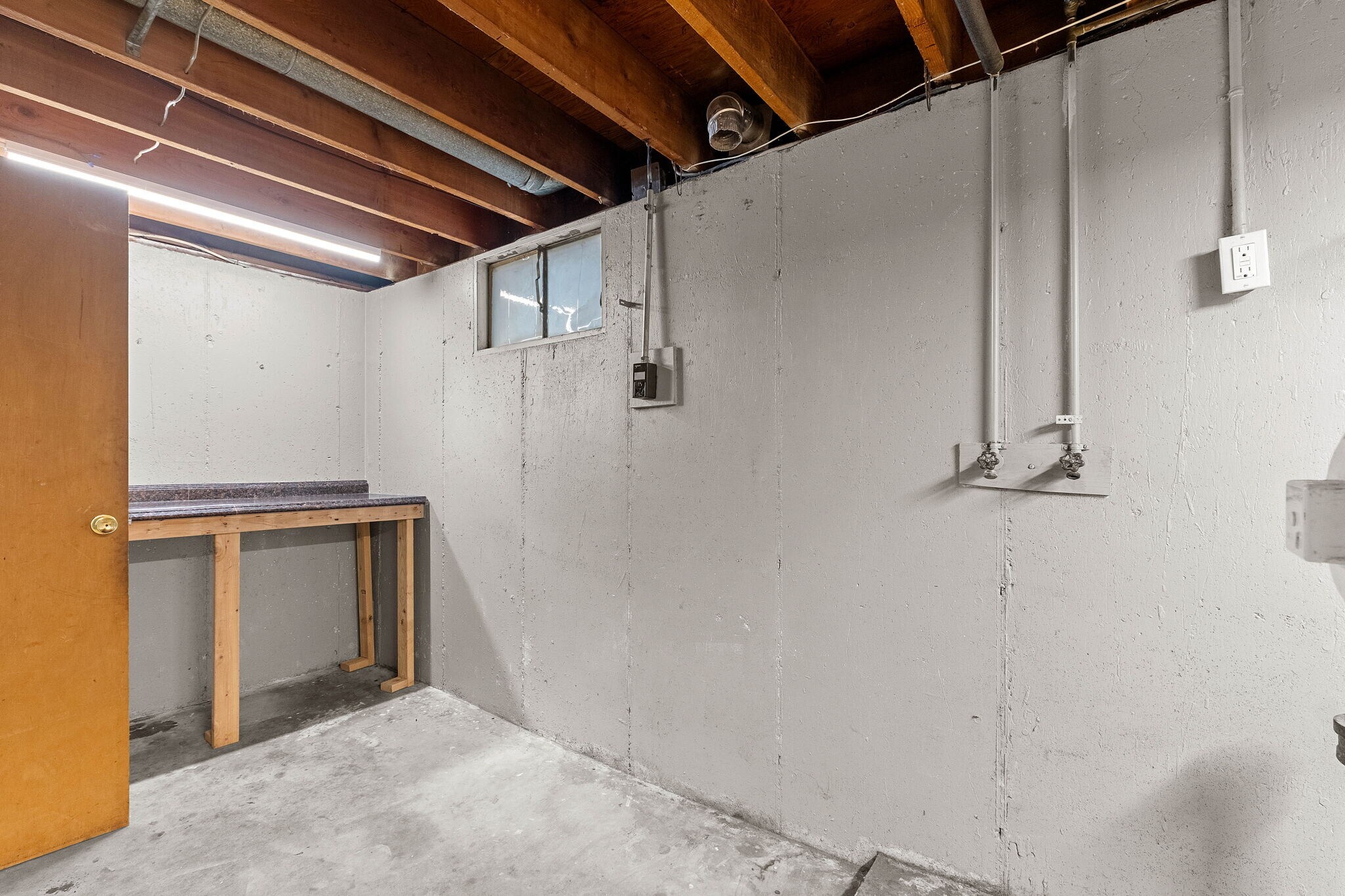 Building Photo - 12720 Missouri Bottom Rd