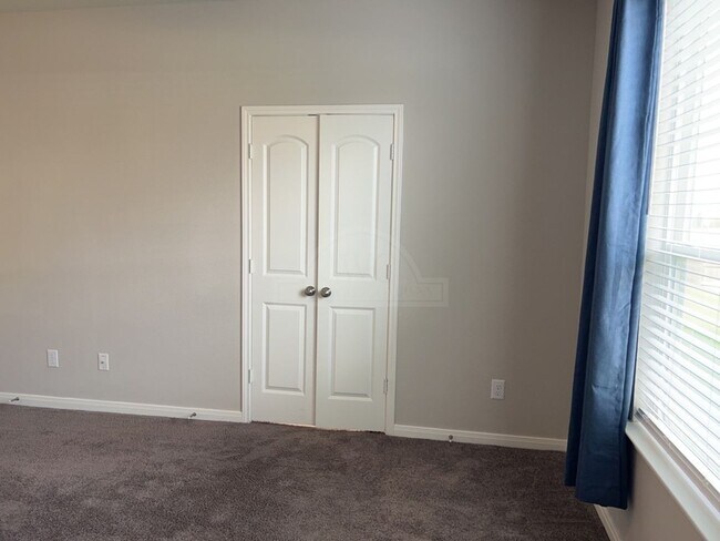 Building Photo - 6702 McGregor Lp