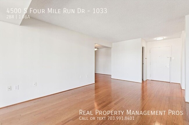 Building Photo - 4500 S Four Mile Run Dr