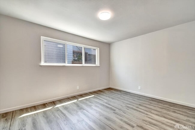 Building Photo - 700 Shotwell St