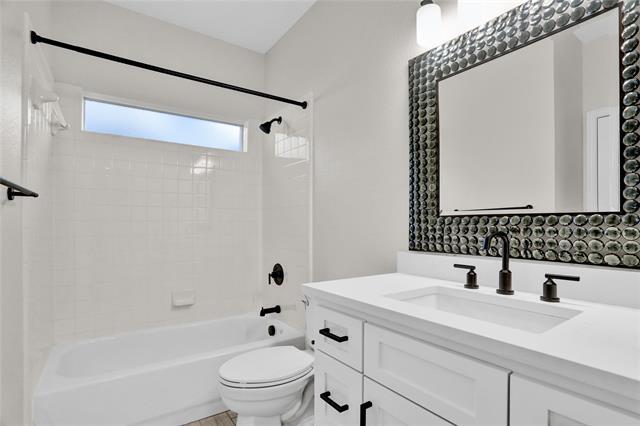 Building Photo - 1617 Sweetbay Dr