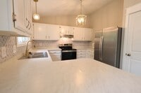 Building Photo - 622 Rustic Valley Dr