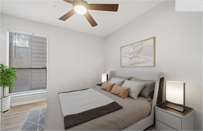 Building Photo - 2277 S Kirkwood Rd