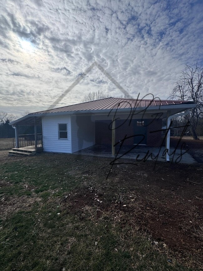 Building Photo - 135 Rhea Dr