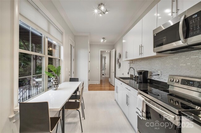 Building Photo - 17136 Carolina Academy Rd