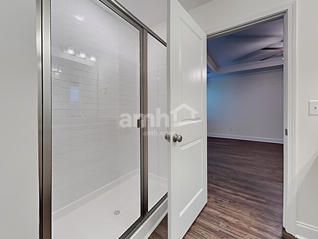 Building Photo - 311 Azore Way