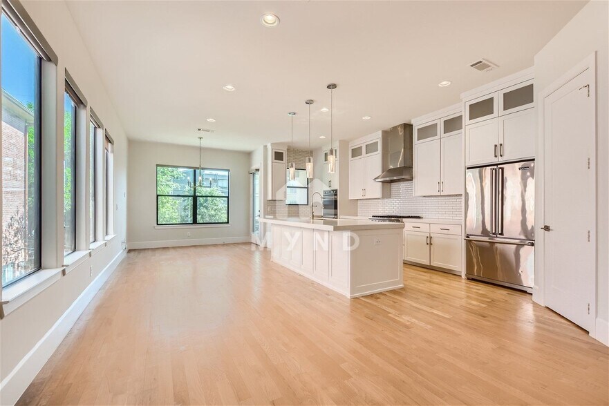 Building Photo - 4218 Bowser Ave