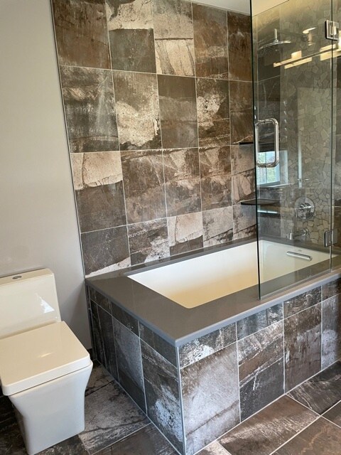 Building Photo - 5735 Acorn Ln
