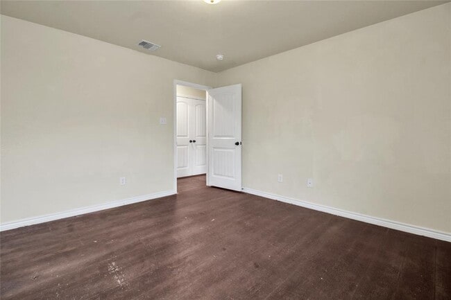 Building Photo - 109 Calvin Smith Ln.