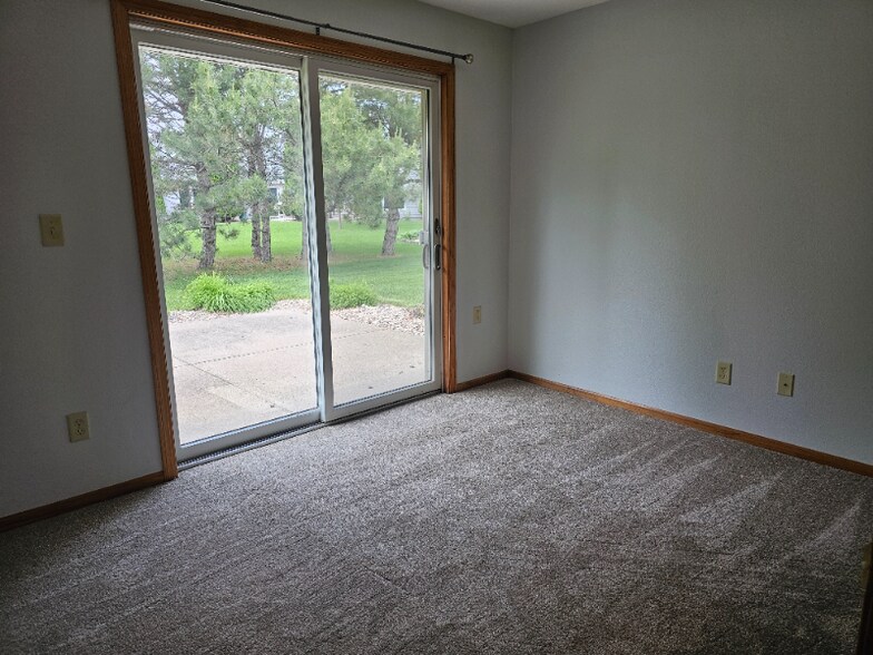 Building Photo - 1523 Pohl Rd
