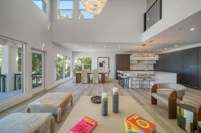 Building Photo - 116 Devon Dr