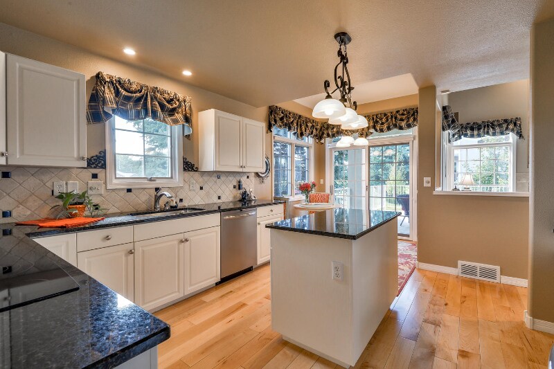 Building Photo - 7324 Tamarisk Dr