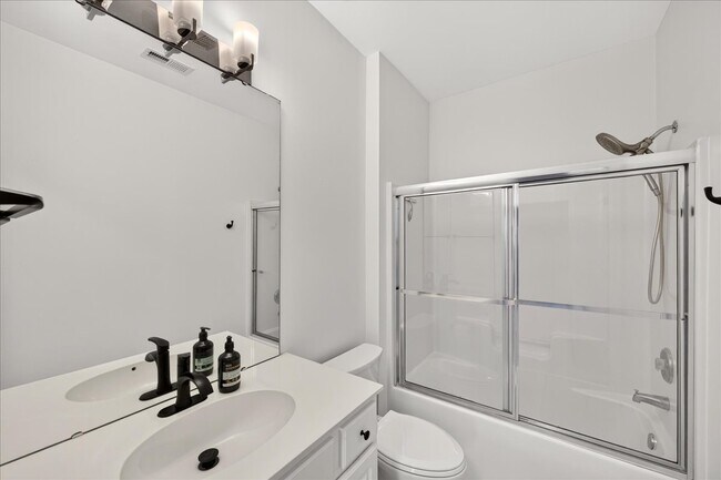 Building Photo - 14337 San Paolo Ln