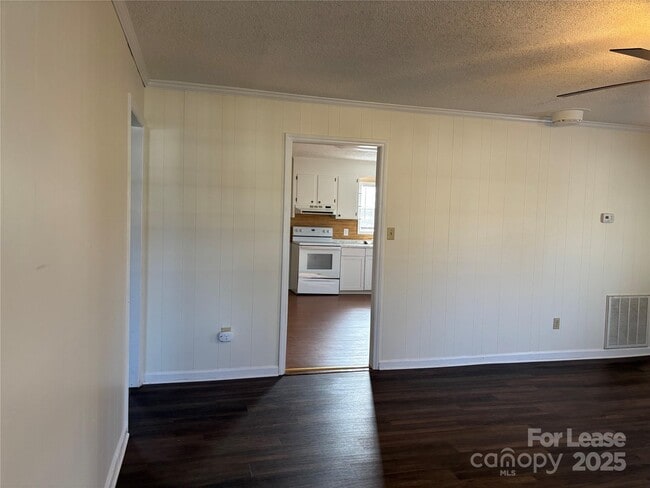 Building Photo - 828 Spruce St