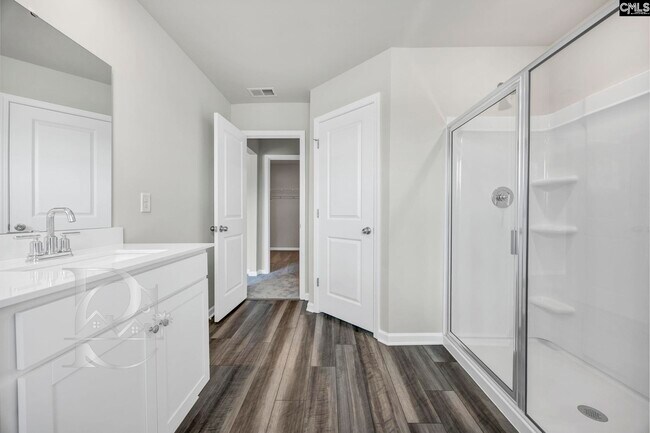 Building Photo - 519 Marcus Wy