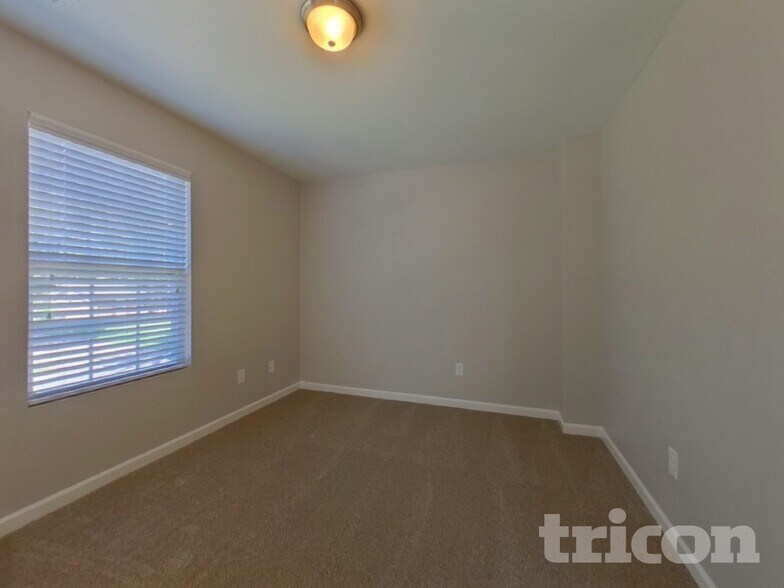 Building Photo - 937 Marietta St