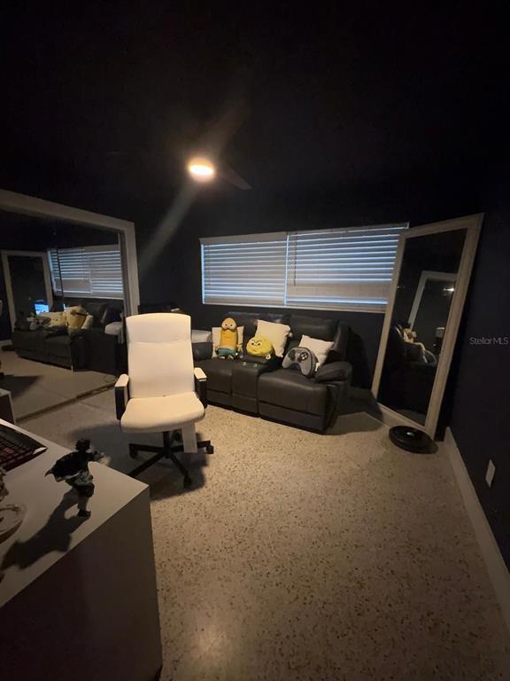 Building Photo - 402 Doolittle St