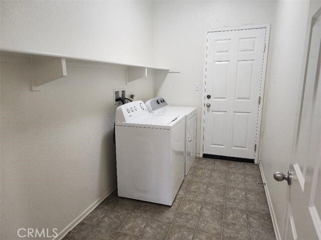 Building Photo - 5492 Harmony Dr