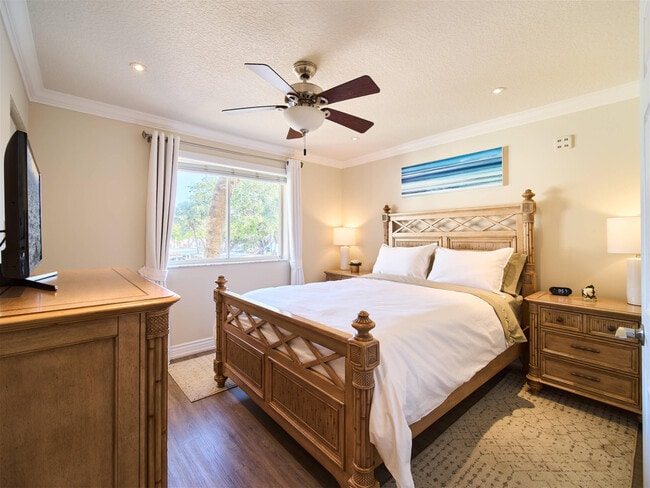 Building Photo - 19218 Glenmoor Dr