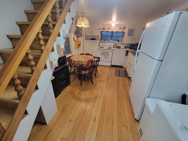 Building Photo - 5 Anderson Creek Rd