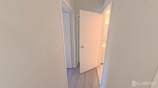 Building Photo - 40 Fayette St