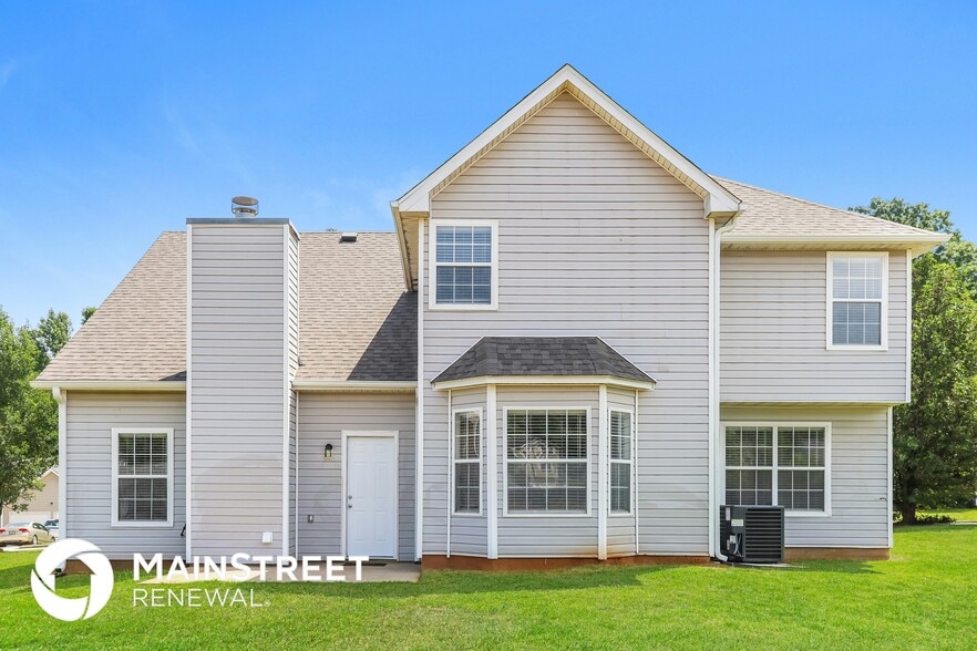 Building Photo - 105 Windscape Dr