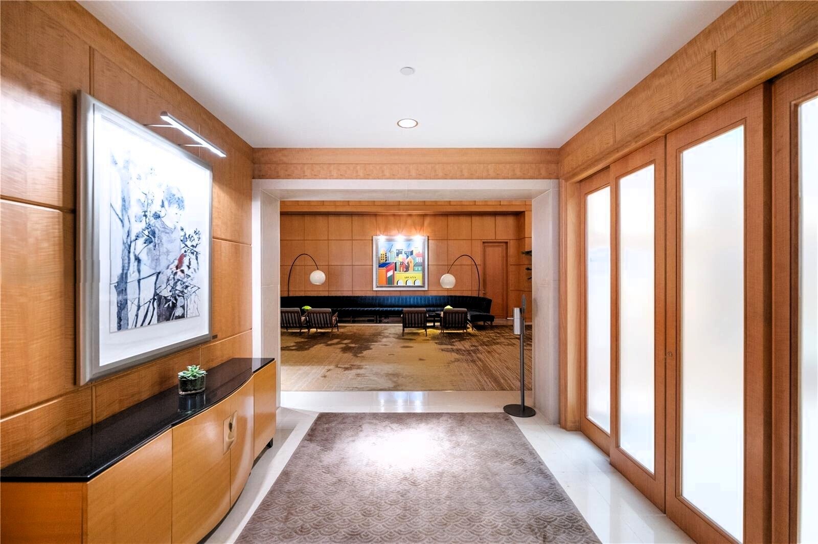 Building Photo - 1435 Brickell Ave