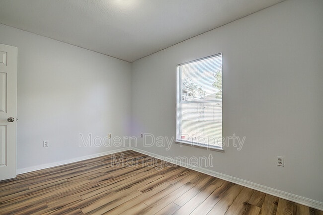 Building Photo - 3059 Magellan Ave
