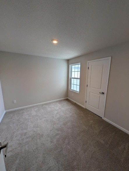 Building Photo - 106 Savannah Lks Blvd