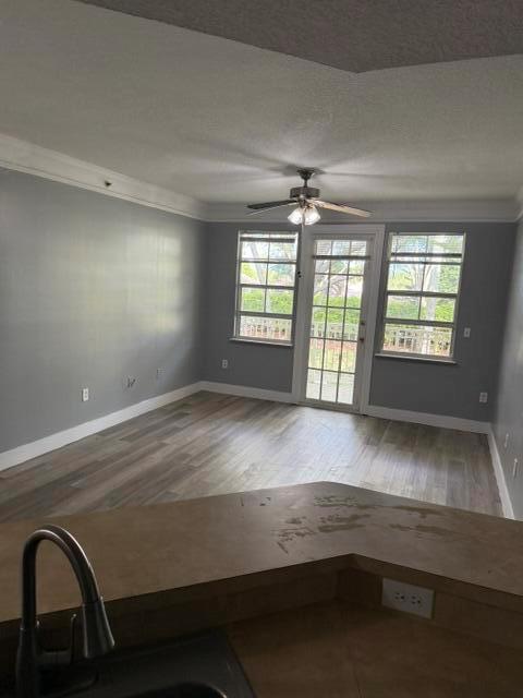 Building Photo - 9905 Baywinds Dr