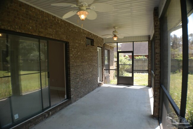 Building Photo - 2563 2nd Ct