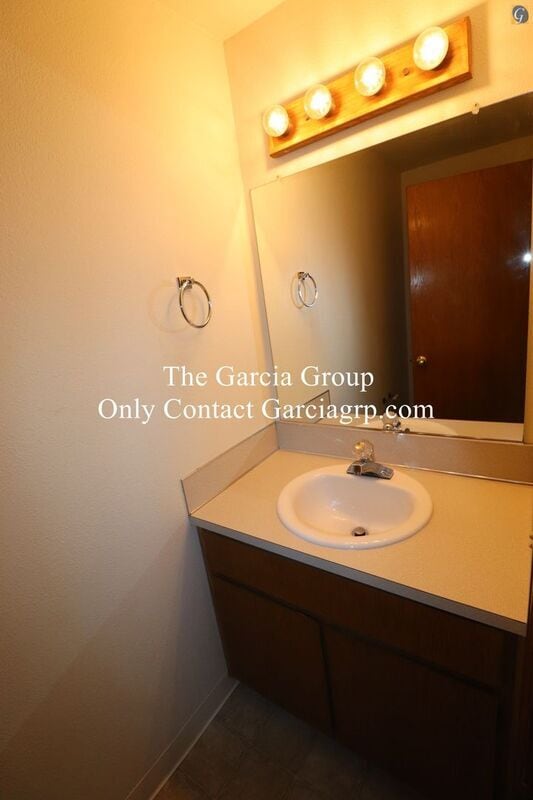 Building Photo - 5902 SW Karla Ct