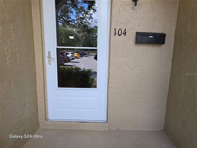 Building Photo - 540 Cascade Cir