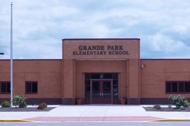 Building Photo - 12908 White Pine Way