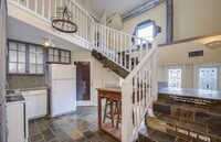 Building Photo - 5313 Palmetto St