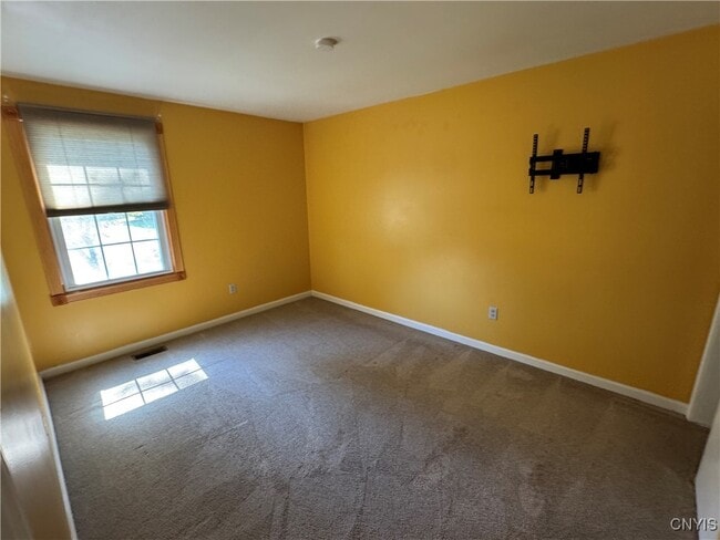 Building Photo - 3059 Hayfield Ln