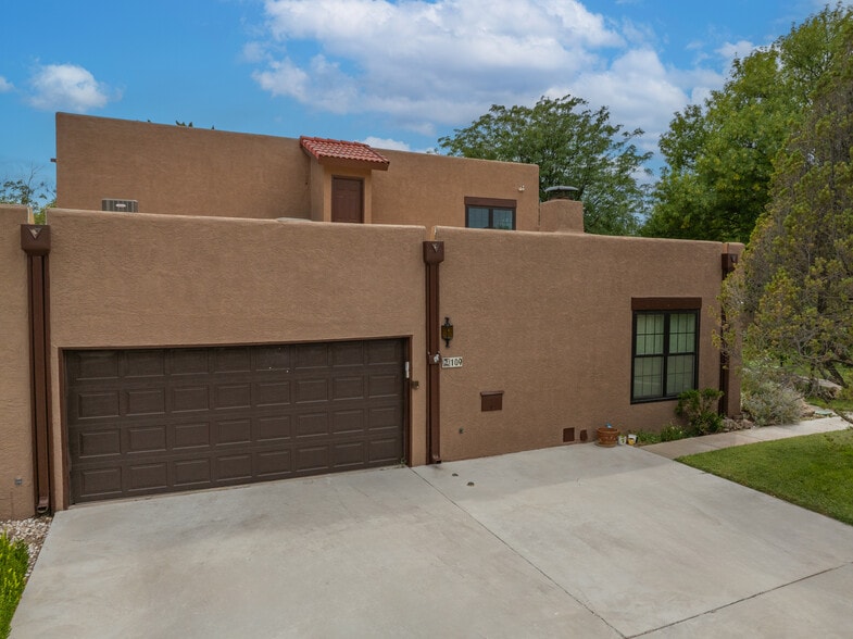 Building Photo - 2611 N Kentucky Ave