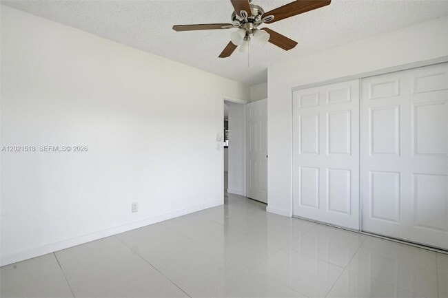 Building Photo - 7434 Thatcher Ave