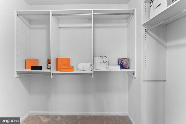 Building Photo - 1707 Leighton Wood Ln