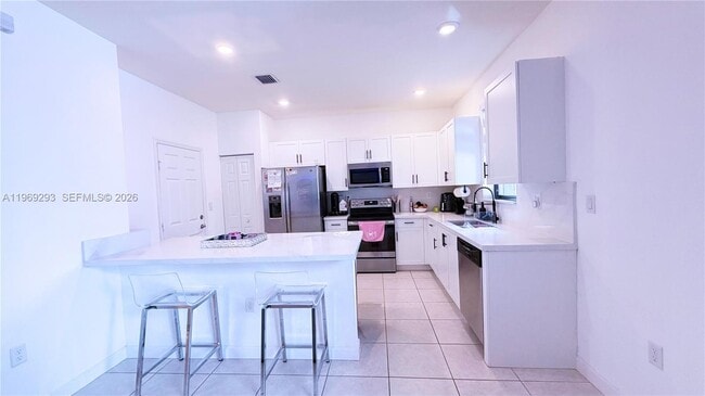 Building Photo - 3264 W 100th Terrace