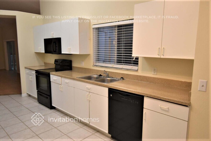 Building Photo - 669 Heather Stone Dr