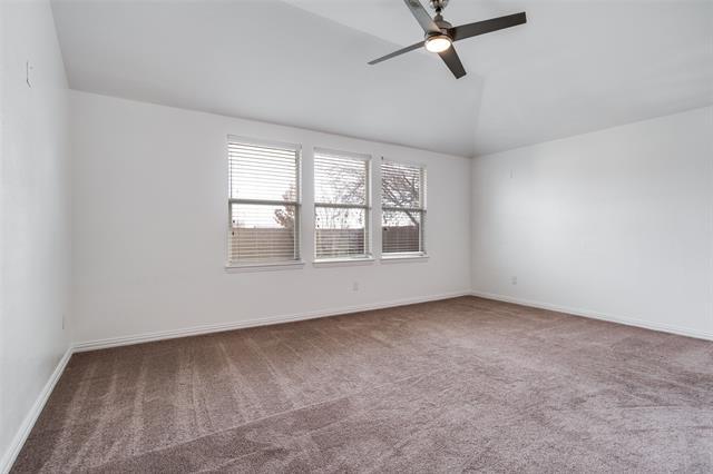 Building Photo - 229 Bluefinch Dr