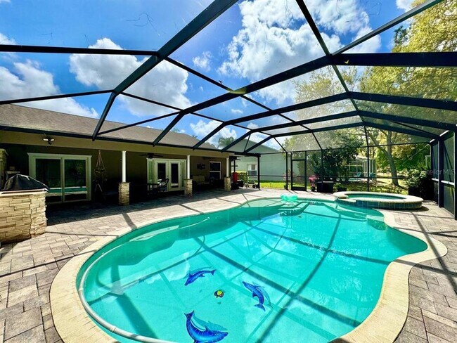 Building Photo - 13035 Royal George Ave